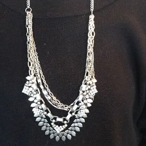 Stella & Dot Sutton Necklace Silver